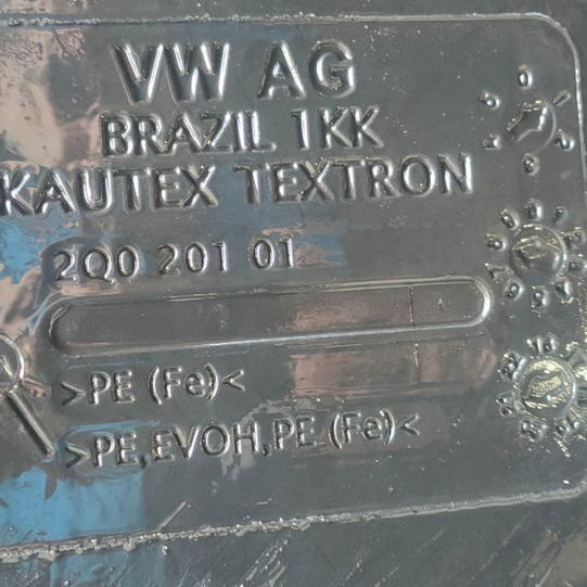 Reservatório Tanque Combustível Vw Nivus 1.4 2021 Preto