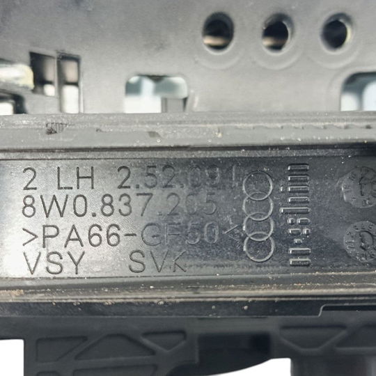 Puxador Porta Traseiro Esquerdo Audi A4 B9 2018 Preto