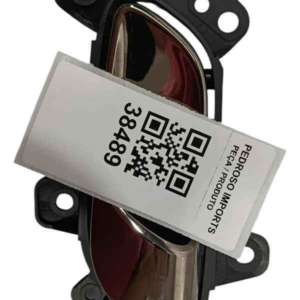 Maçaneta Interna Traseira Esquerda Ford Territory 1.5 2025 Preto Traseira