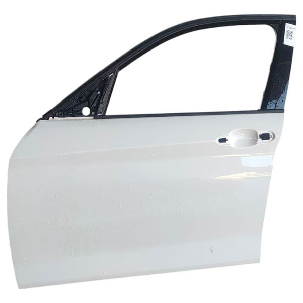 Porta Dianteira Esquerda Bmw 135i 2016 (detalhe) - Dianteira - Esquerda - Branco