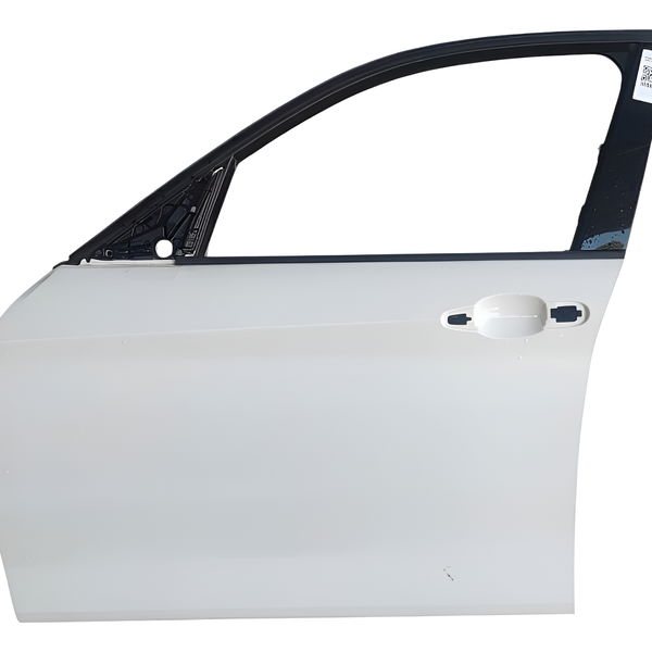 Porta Dianteira Esquerda Bmw 135i 2016 (detalhe) - Dianteira - Esquerda - Branco