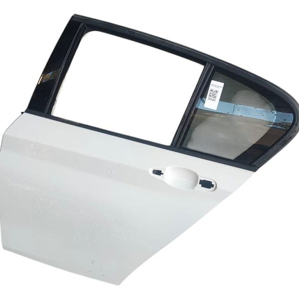 Porta Traseira Esquerda Bmw 125i 2016 Traseira Esquerda Branco