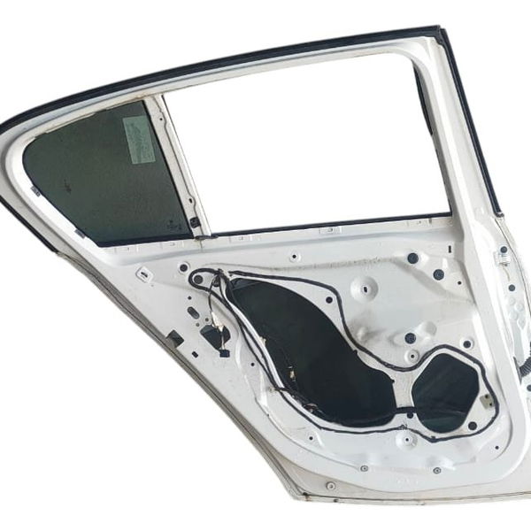 Porta Traseira Esquerda Bmw 125i 2016 Traseira Esquerda Branco