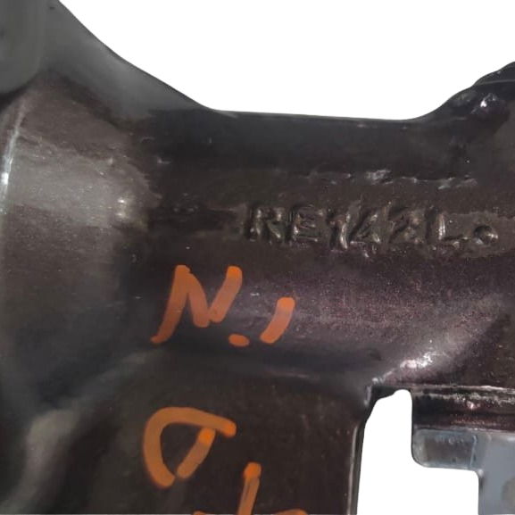 Dobradiça Traseira Direita Inferior Mercedes A200 2016