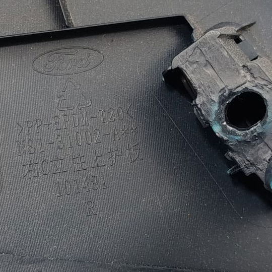 Acabamento Coluna Superior Direito Ford Territory 1.5 2025