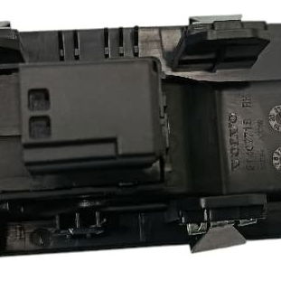 Botão Vidro Elétrico Traseiro Direito Volvo Xc40 2018 2.0