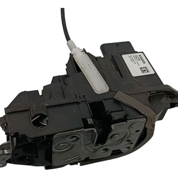 Fechadura Porta Dianteira Direita Volvo Xc40 2018 2.0