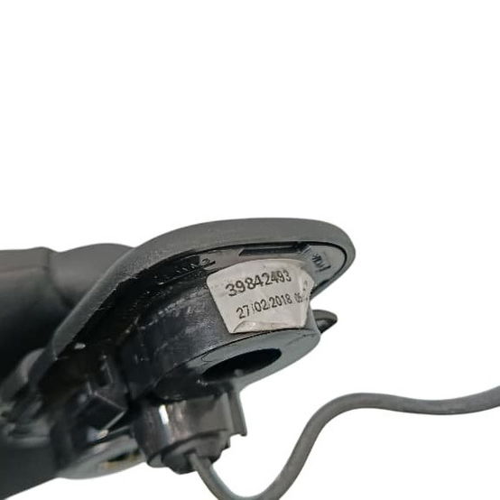 Quebra-sol Dianteiro Esquerdo Volvo Xc40 2018 2.0