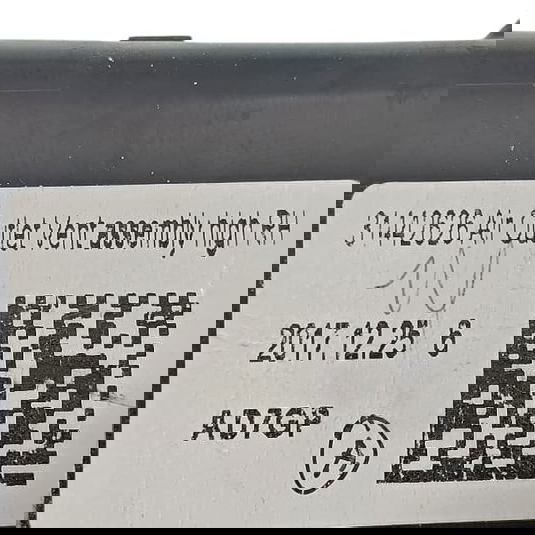 Difusor Saída Ar Painel Dir Volvo Xc40 2018 2.0 (s/ Moldura)