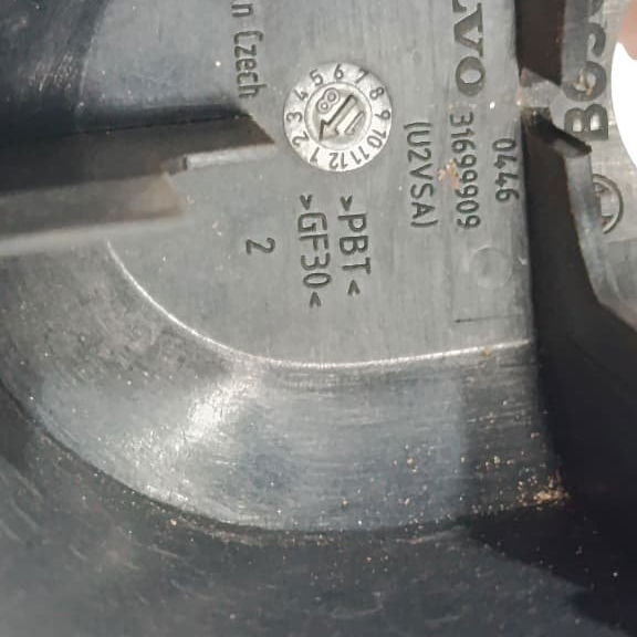 Braço Limpador Vidro Traseiro Volvo Xc40 2018 2.0