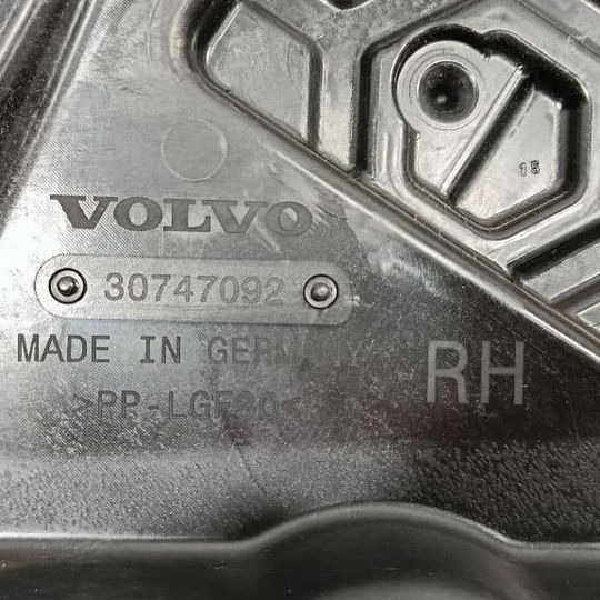 Máquina Vidro Dianteira Direita Volvo Xc40 2018 2.0