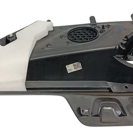 Suporte Tampão Bagagito Direito Volvo Xc40 2018 2.0 Preto