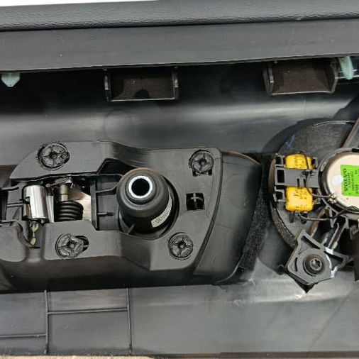 Forro Porta Traseiro Direito Volvo Xc40 2018 2.0 Preto