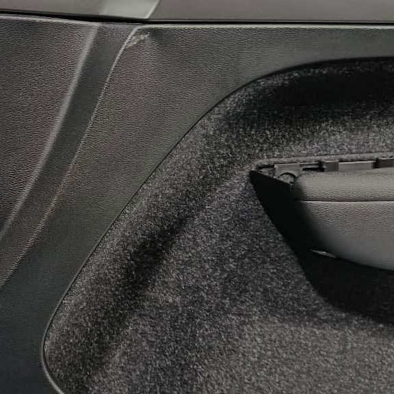 Forro Porta Dianteira Direita Volvo Xc40 2018 2.0 Preto