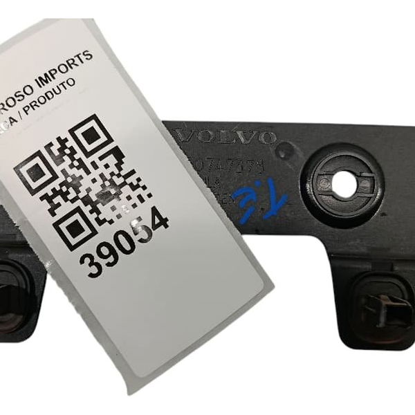 Suporte Canaleta Traseira Esquerda Volvo Xc40 2018 2.0 Preto