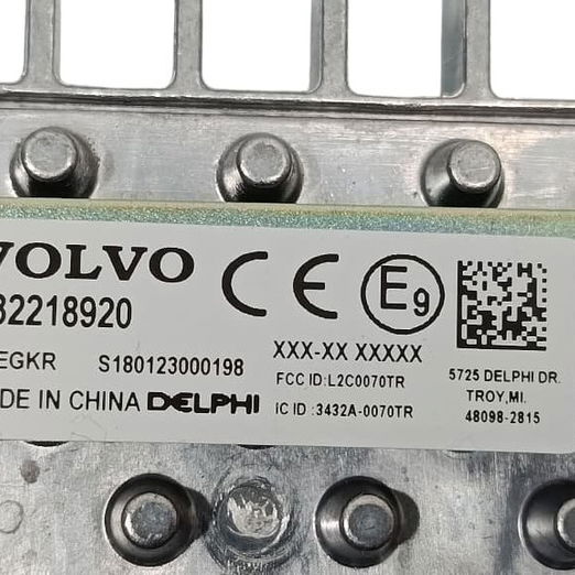 Módulo Carregamento Sem Fio Volvo Xc40 2018 2.0 Preto