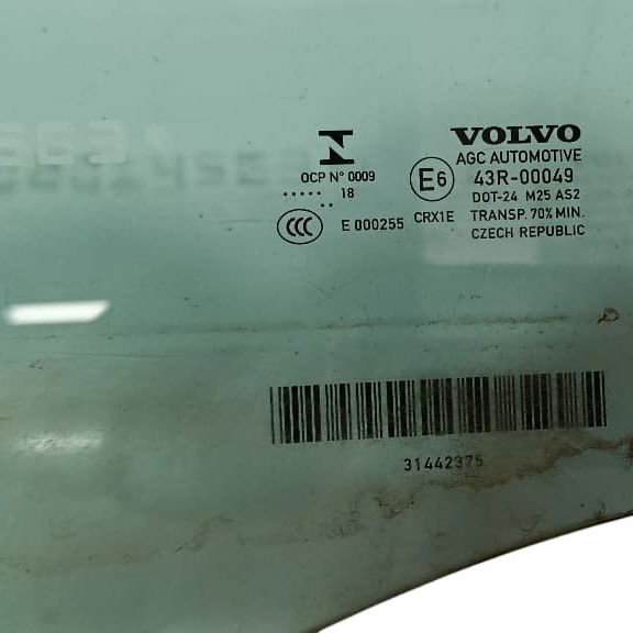 Vidro Porta Dianteira Esquerda Volvo Xc40 2018 2.0