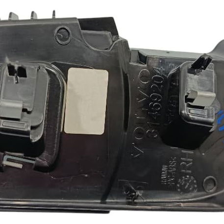 Acabamento Moldura Cinto Segurança Direito Xc40 2018 2.0