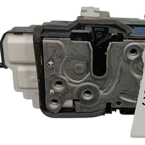 Fechadura Porta Traseira Esquerda Volvo Xc40 2018 2.0