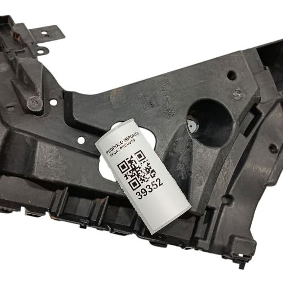 Guia Parachoque Traseiro Esquerdo Volvo Xc40 2.0 2018