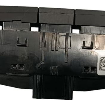 Botão Alerta /park Chevrolet Tracker 1.2 2023 Cinza-escuro