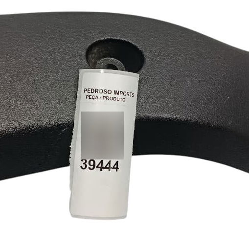 Moldura Interna Tampa Tras. Dir. Chevrolet Tracker 1.2 2023