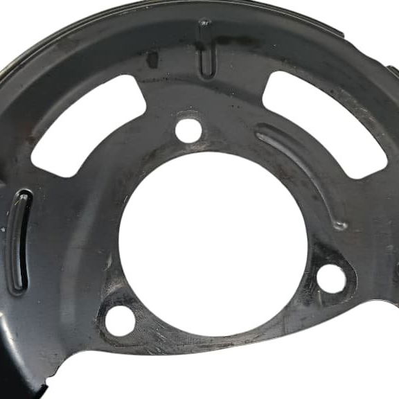 Defletor Disco Dianteiro Direito Chevrolet Tracker 1.2 2023