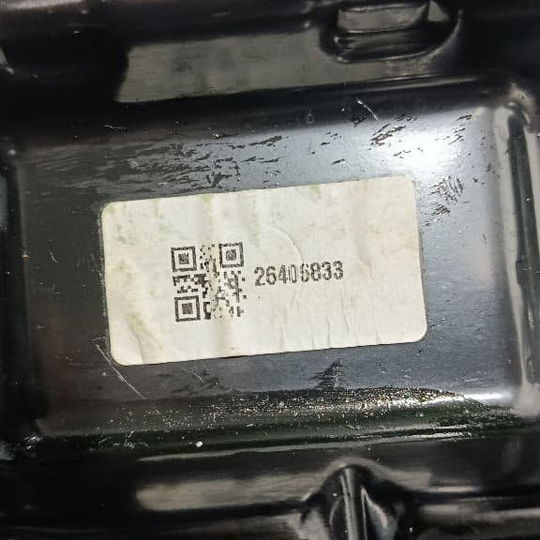 Suporte Bateria Chevrolet Tracker 1.2 2023 - Preto