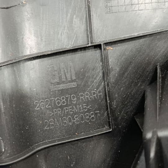 Soleira Porta Traseira Direita Chevrolet Tracker 1.2 2023 Preto