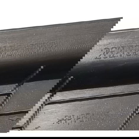 Soleira Porta Dianteira Direita Chevrolet Tracker 1.2 2023 Preto