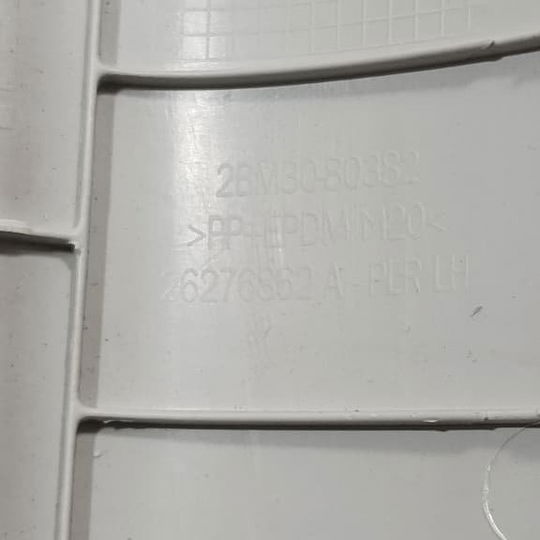 Acabamento Coluna Parabrisa Esq. Chevrolet Tracker 1.2 2023