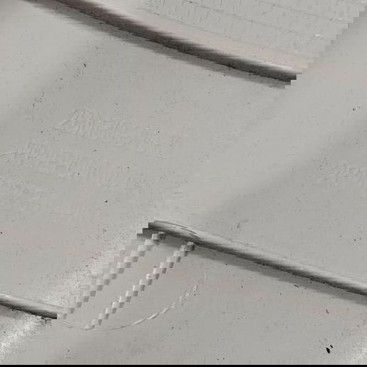 Acabamento Coluna Parabrisa Dir. Chevrolet Tracker 1.2 2023