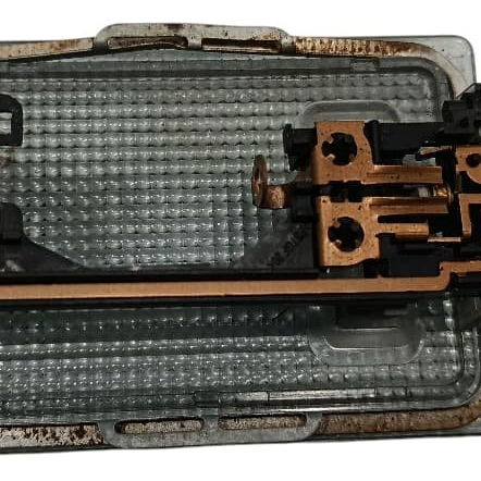 Luz Teto Cortesia Chevrolet Tracker 1.2 2023