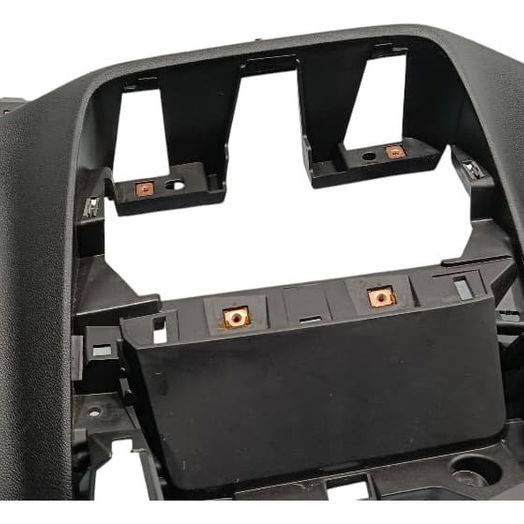 Tabelier Painel Inferior Chevrolet Tracker 1.2 2023 - Cinza-escuro