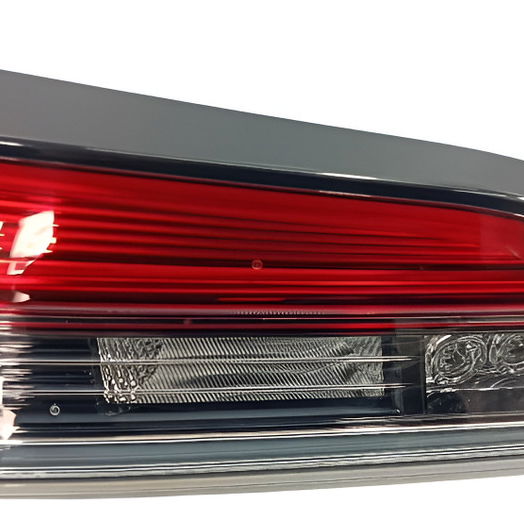 Lanterna Traseira Esquerda Mala Corolla Cross Hybrid 23/24 Esquerdo/motorista Vermelho