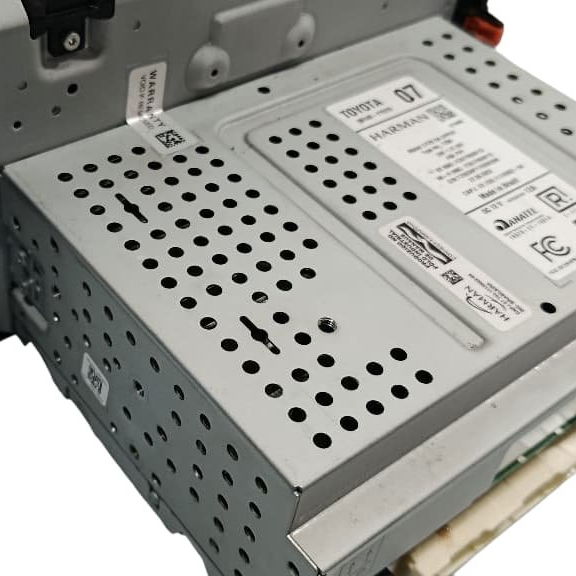 Multimidia Corolla Cross Hybrid 23/24 Preto