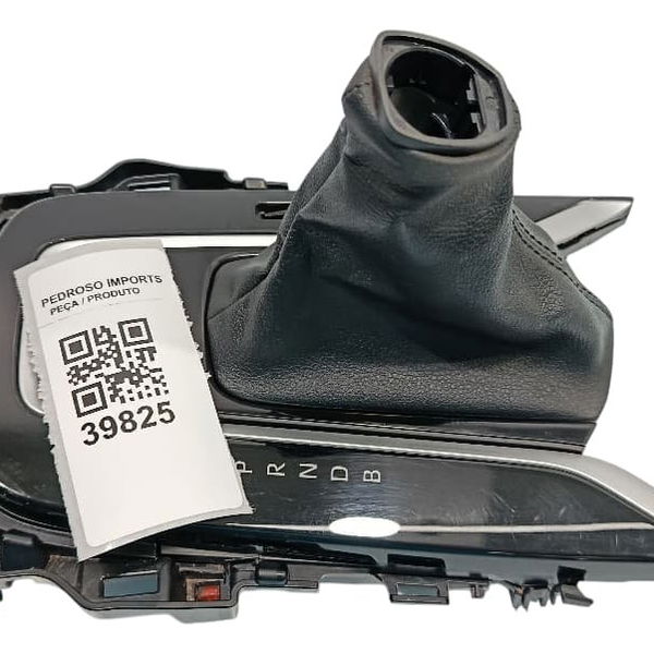 Moldura Alavanca Cambio Automat. C/botões Corolla Cross 2023 Lisa Preto