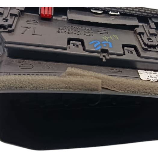 Difusor Saida Ar Esquerdo Corolla Cross Hybrid 23/24