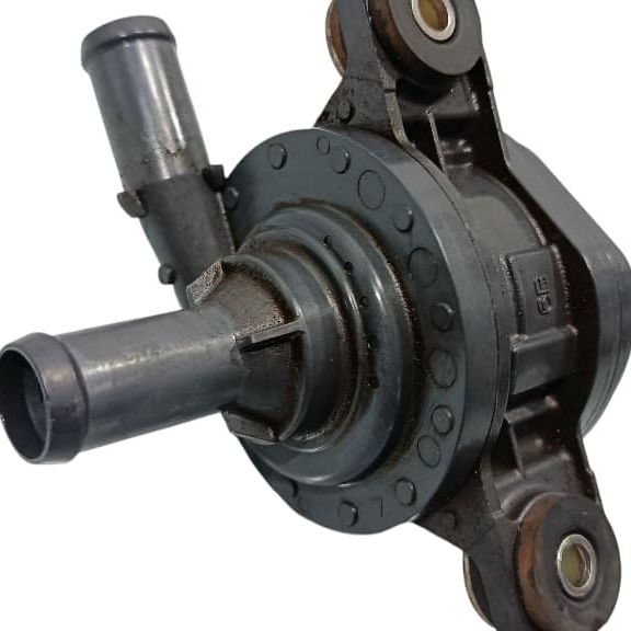 Bomba Água Auxiliar Corolla Cross Hybrid 23/24