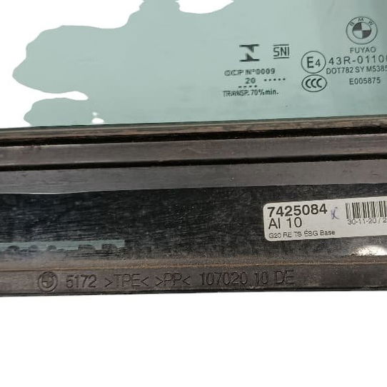 Vidro Fixo Traseiro Direito Bmw 320 2021