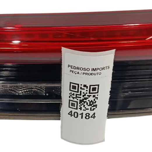 Lanterna Porta Malas Traseira Esquerda Bmw 320 2021
