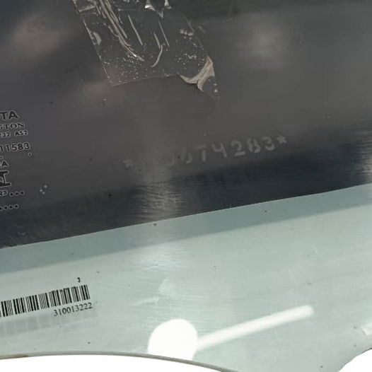 Vidro Traseiro Direito Corolla Cross Hybrid 23/24