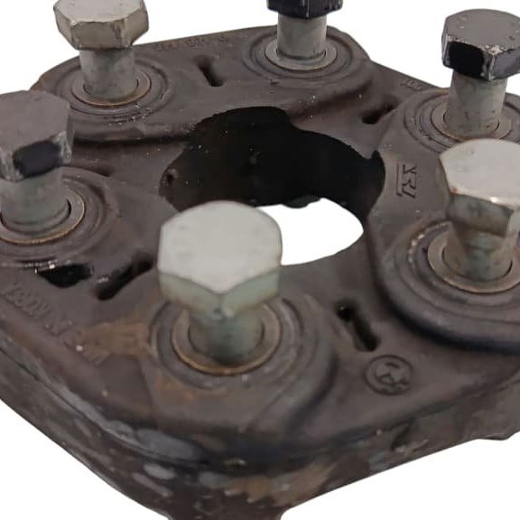 Bolachão Cardan Com Parafusos Bmw 320 2021