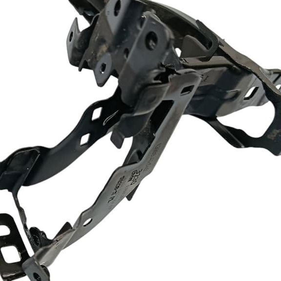 Suporte Radiador E Farol Dianteiro Bmw 320 2021