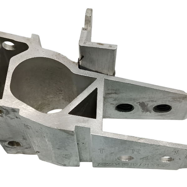 Suporte Radiador Direito Bmw 320 2021