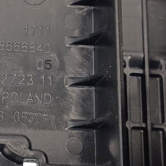 Suporte Lateral Radiador Bmw 320 2021