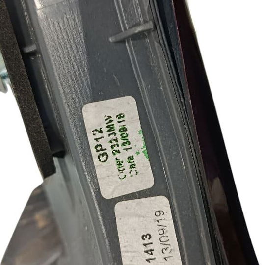 Lanterna Direita Tampa Honda Hr-v Touring 1.5 Turbo 2020 Direito/passageiro Vermelho