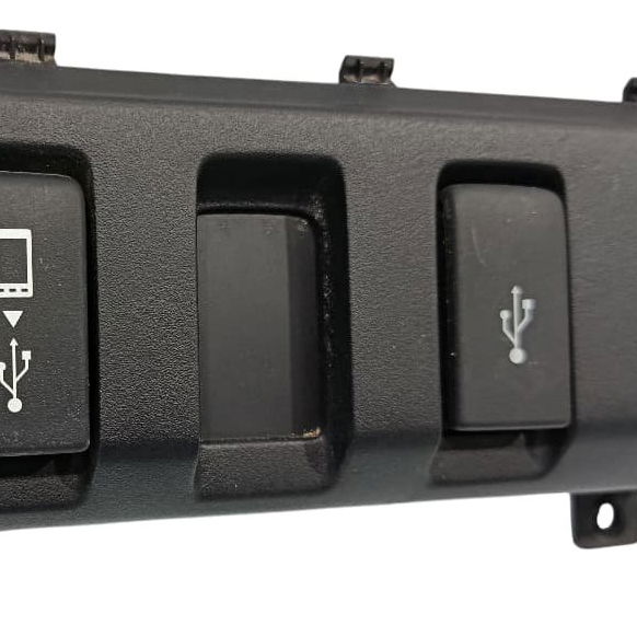 Moldura Tomada 12v Honda Hr-v Touring 1.5 Turbo 2020