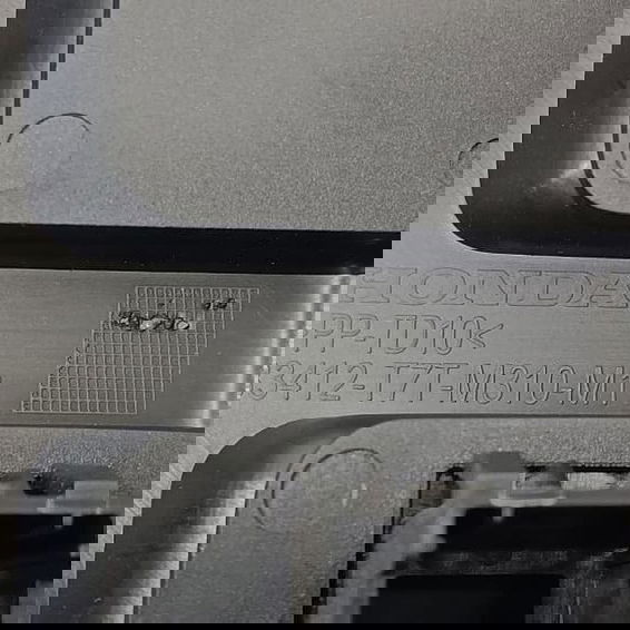 Moldura Tomada 12v Honda Hr-v Touring 1.5 Turbo 2020