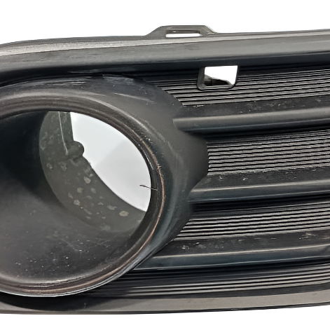 Moldura Farol Milha Direito Honda Hrv Touring 1.5 2020 Preto Direito